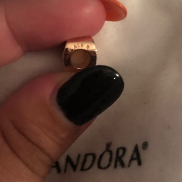 Pandora Rose Heart Charm - Picture 2 of 2
